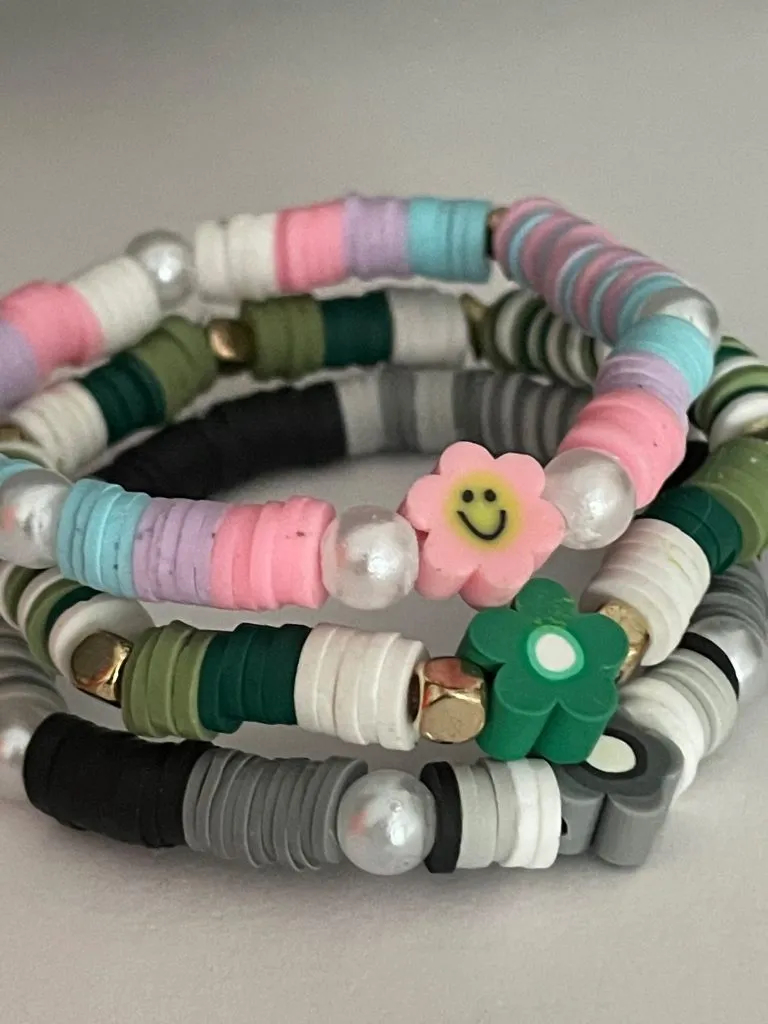 clay bead bracelets ideas