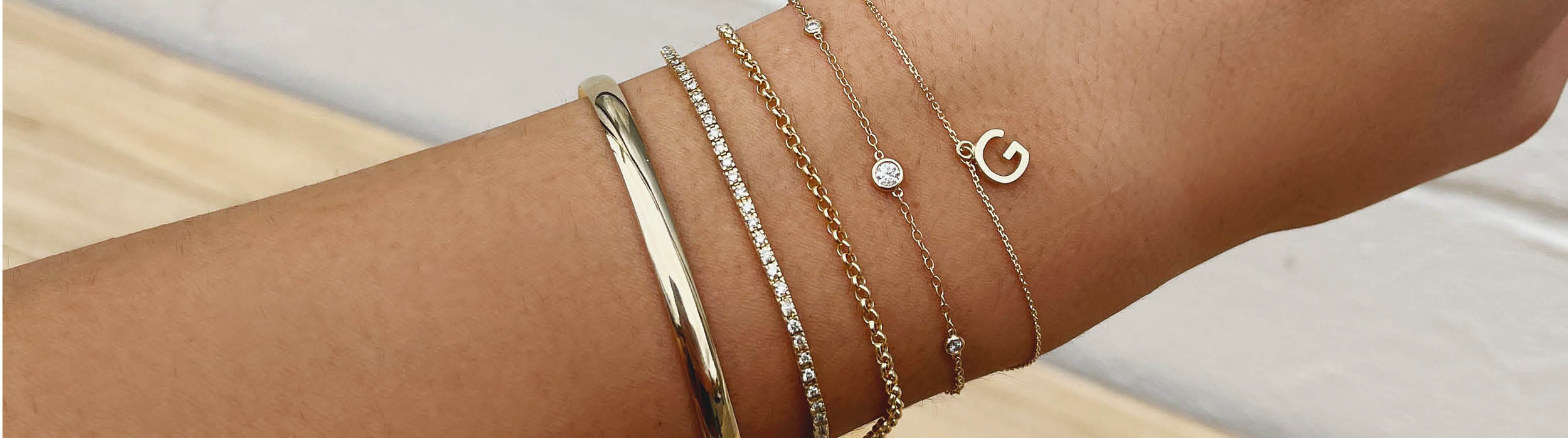 How to wear multiple bracelets