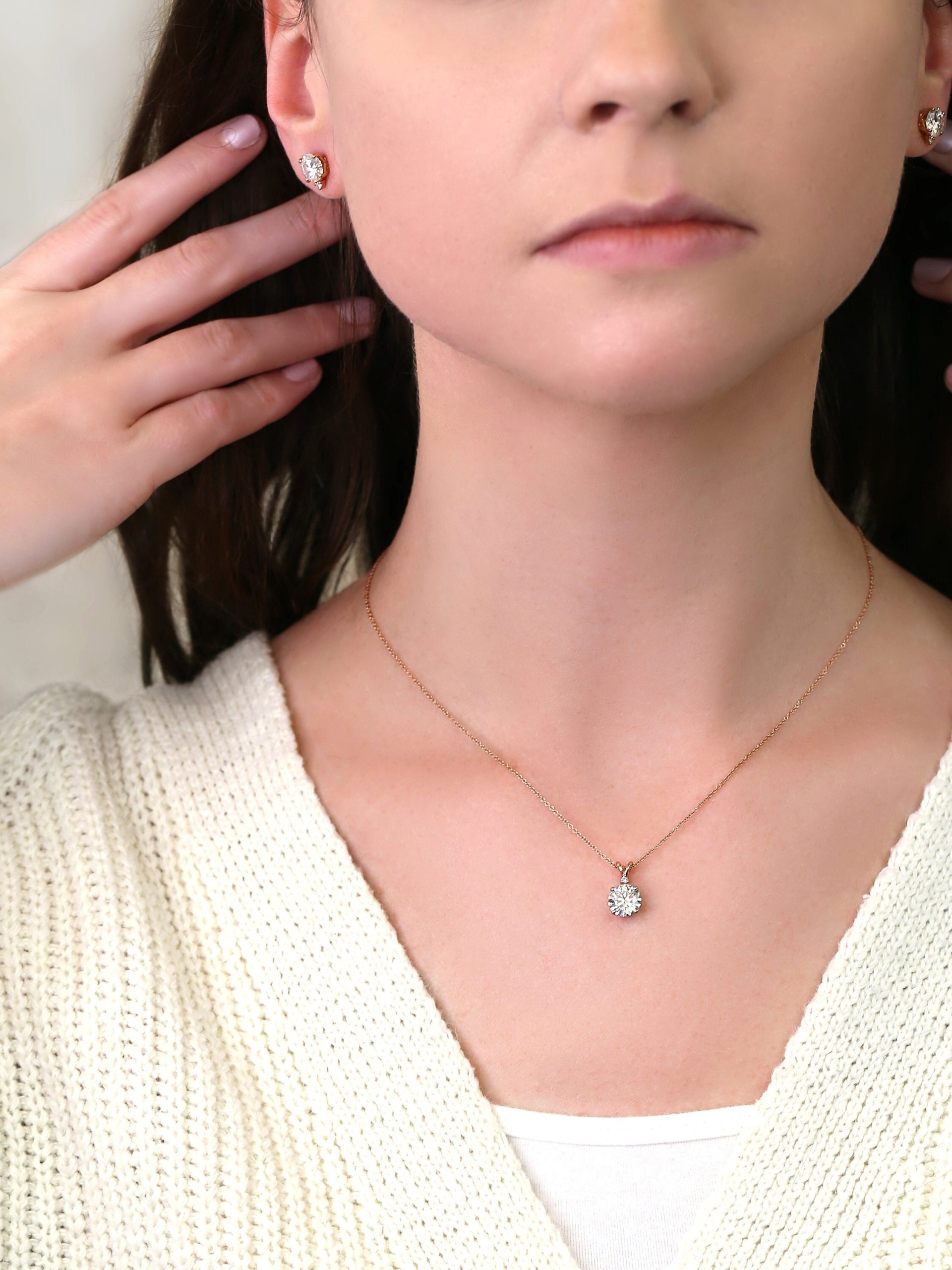 moissanite necklace