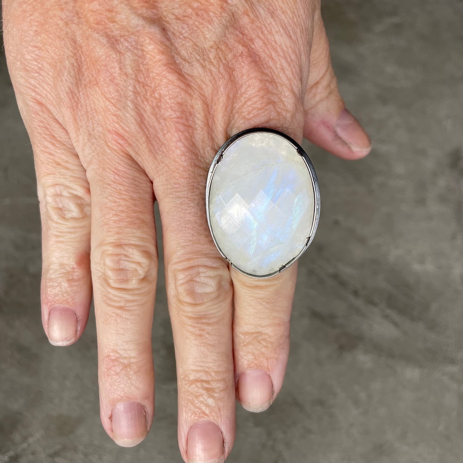 moon stone ring