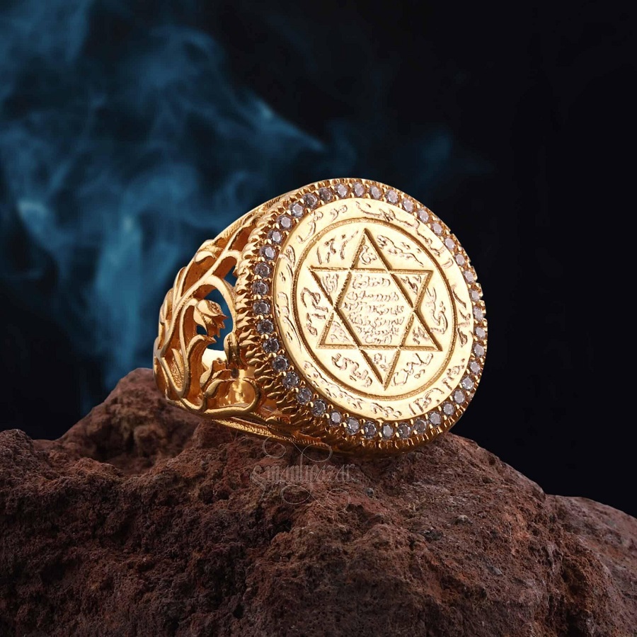 Solomon's ring